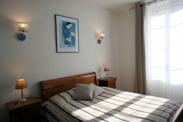 Chambre lit double nice