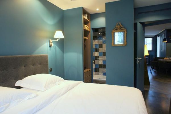 Chambre double avec salle de bain nice